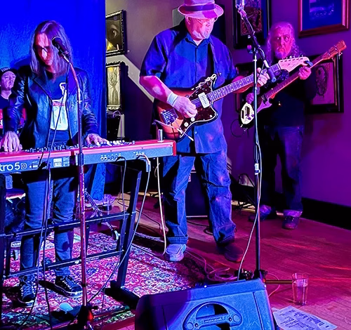 Podcast:  Biff Henrich of the Vores joins Rockabilly Greg in the Flamingo Lounge